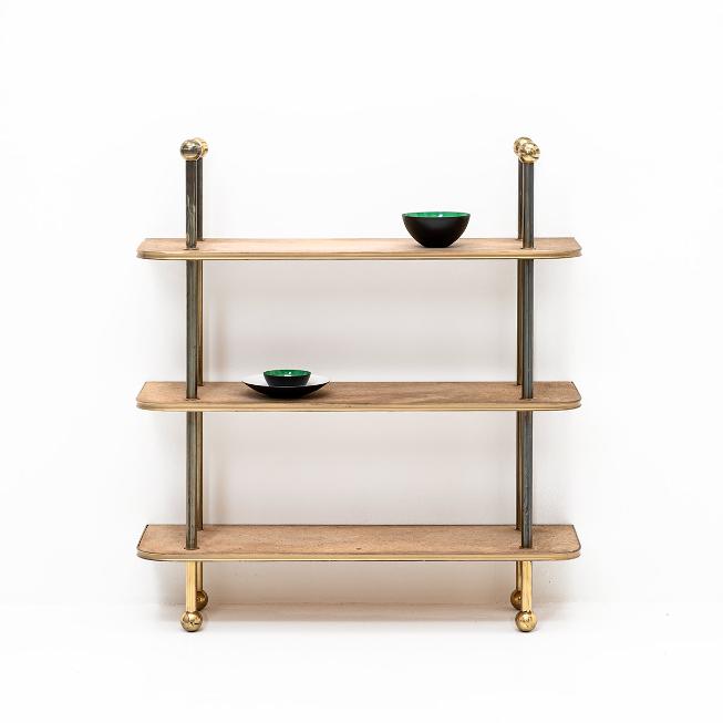 Charmantes Regal, 1950er Jahre