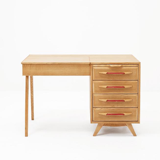 Eleganter Schreibtisch von Victoria Schweiz, 1960er-Jahre