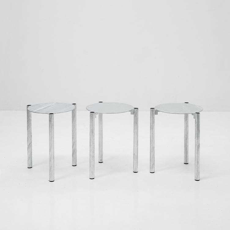 Hocker 001-Z | empty space | Indoor & Outdoor